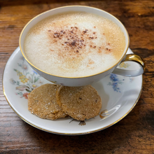 Lade das Bild in den Galerie-Viewer, Weihnachtsbox
